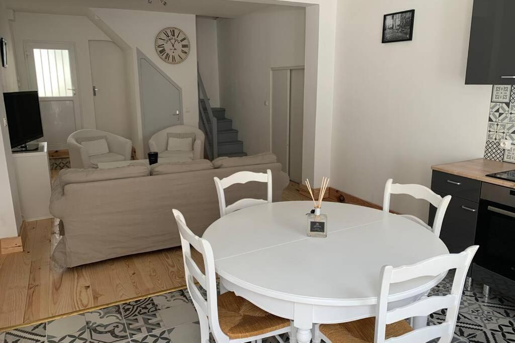 Apartment Hyper Centre Maison Le Petit Bouchon Ay-Champagne